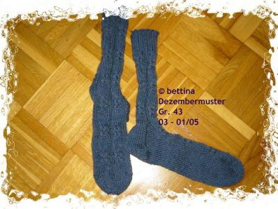 Socken mit Dezembermuster